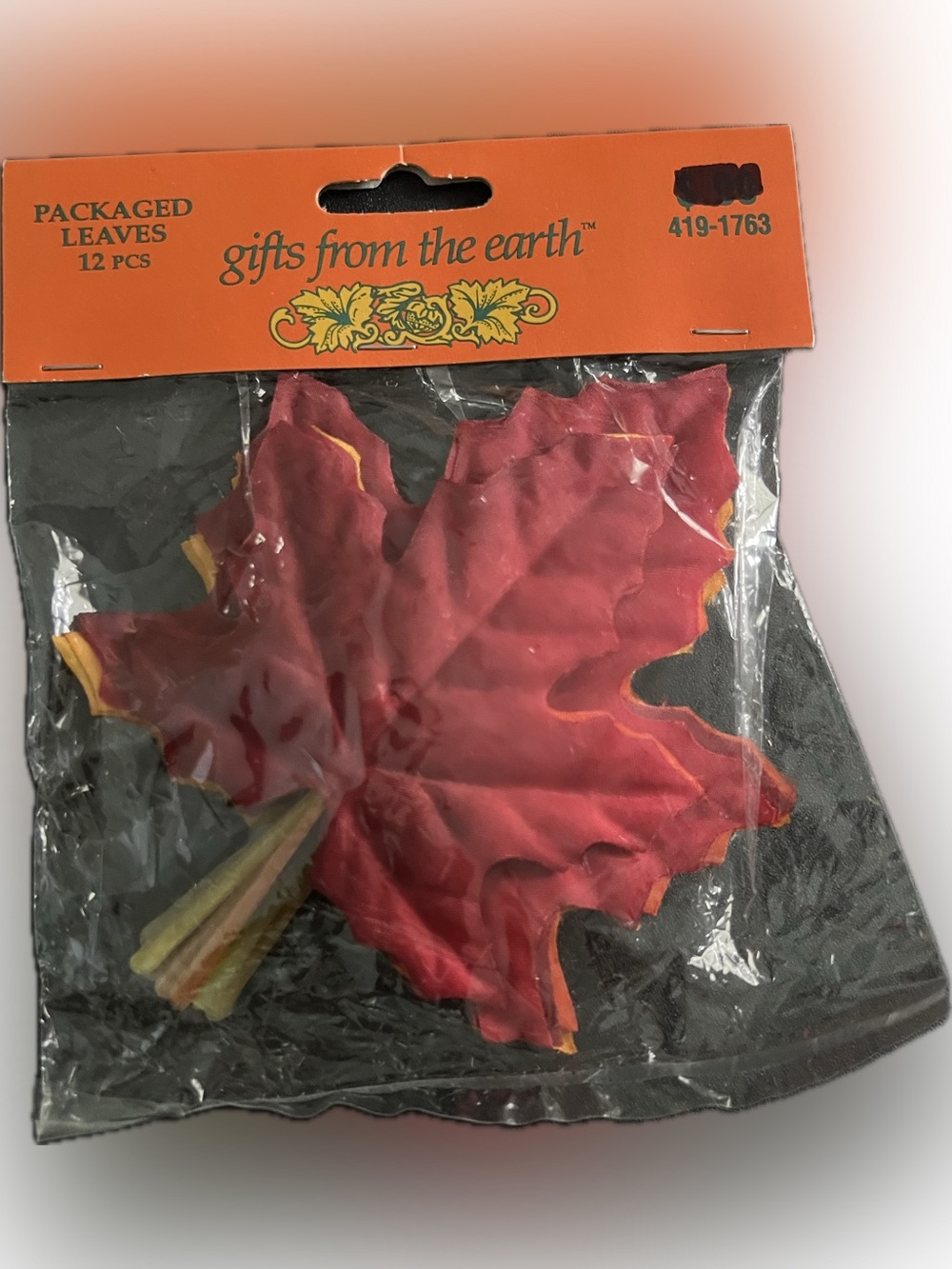 🍄New Gifts From The Earth 5” Silk Red Maple Leaves 12 PCS Art Craft Wreath Fall